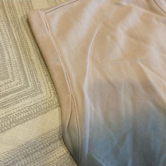 The Upside Women’s Tie Dye Short-sleeve Sweatshirt Material Top. - Picture 5 of 7